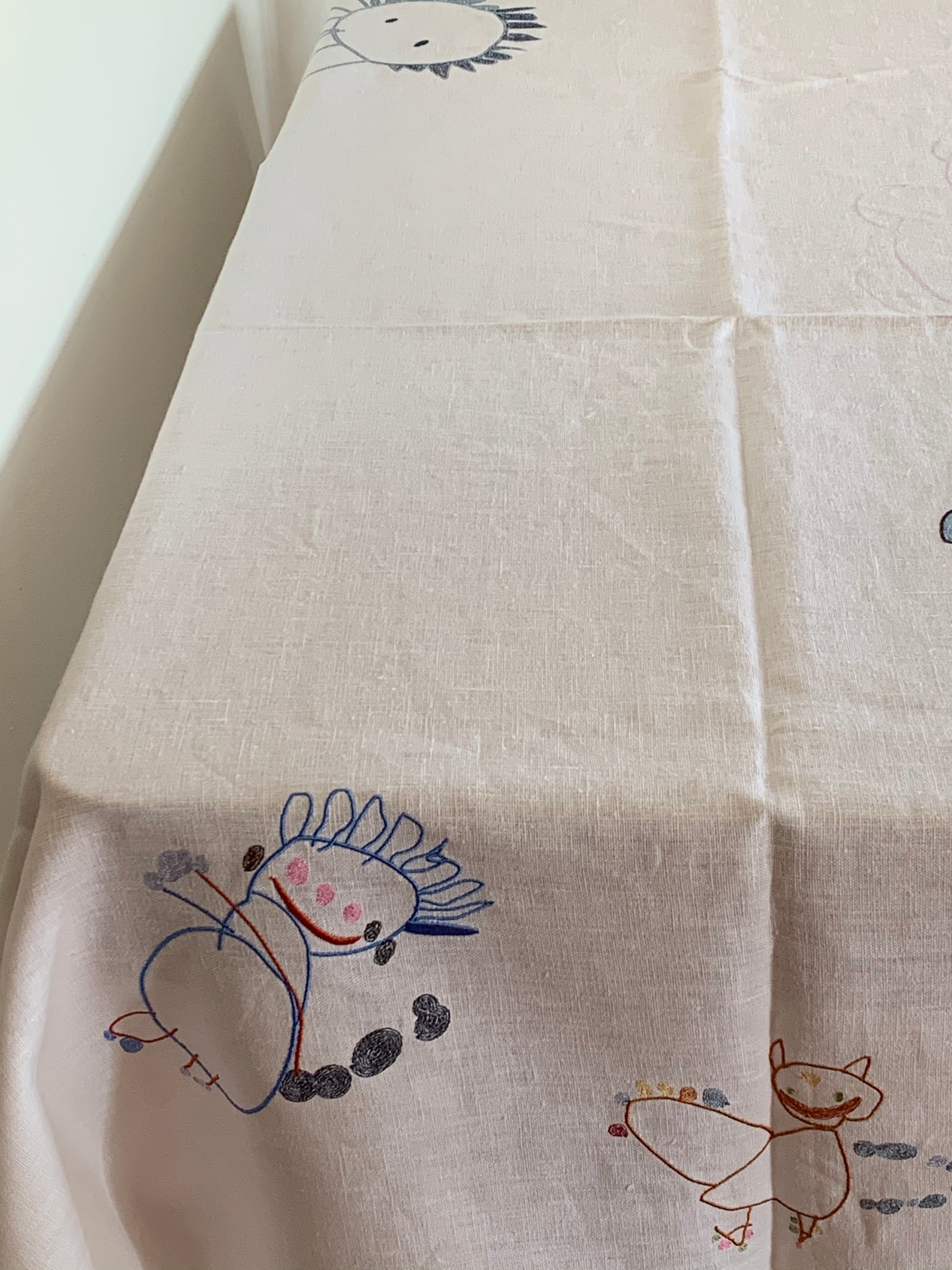 personalized linen gift, custom embroidered tablecloth, luxury family gift, heirloom textile, preserve kids drawing gift, children art embroidery, personalized family textile
